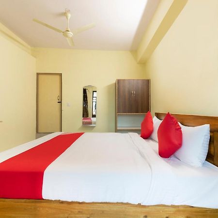 Oyo Kalpataru Lodge Hunsur Esterno foto