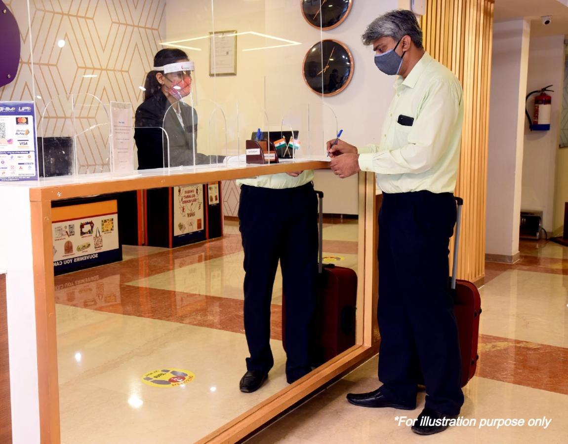 Oyo Kalpataru Lodge Hunsur Esterno foto
