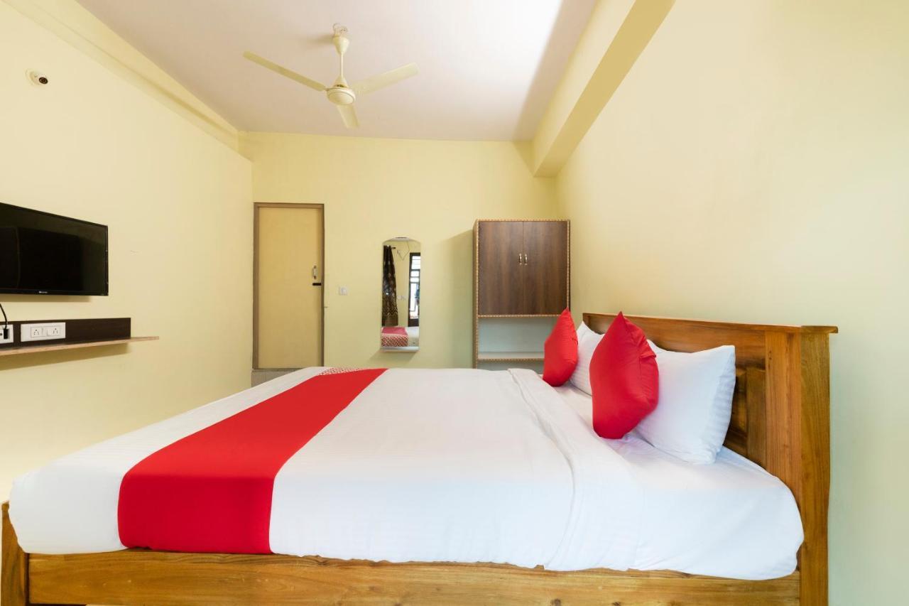 Oyo Kalpataru Lodge Hunsur Esterno foto