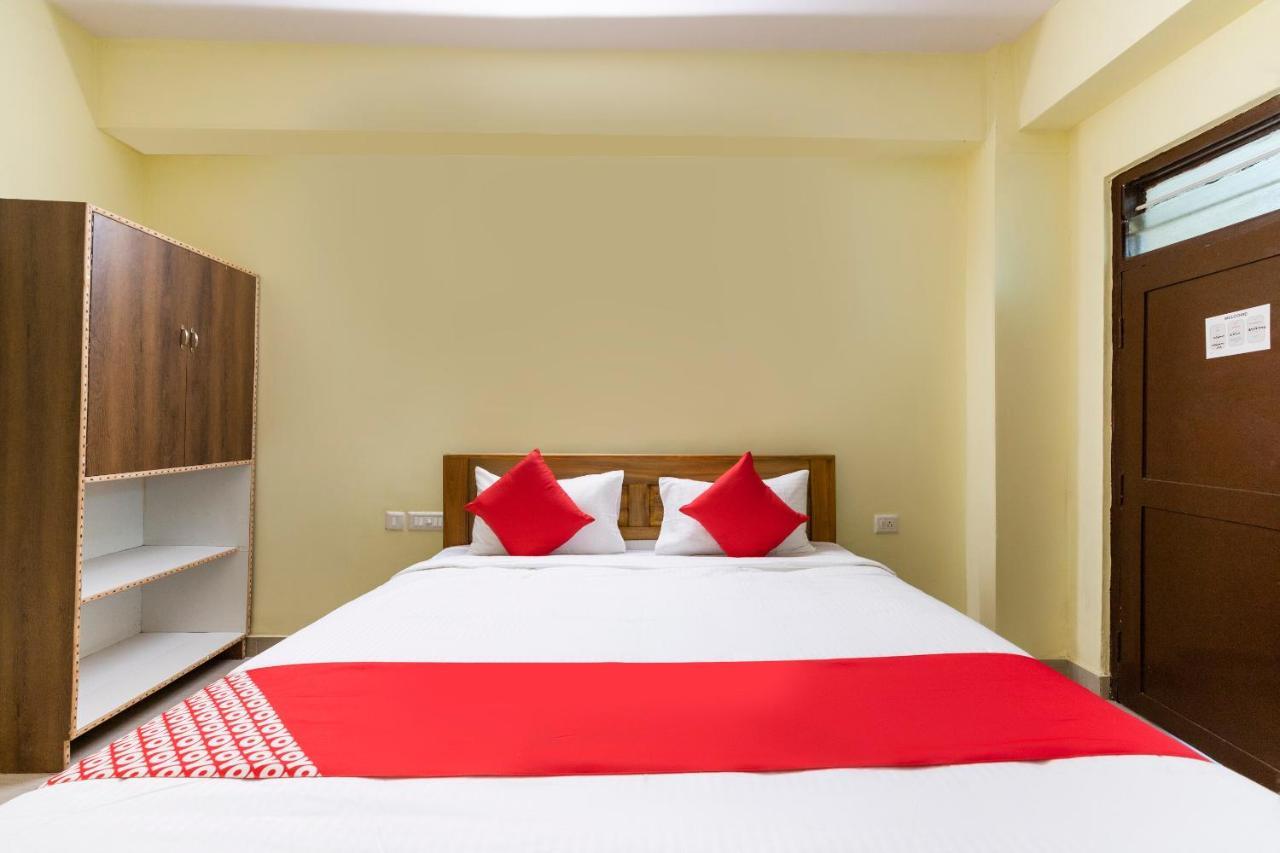 Oyo Kalpataru Lodge Hunsur Esterno foto